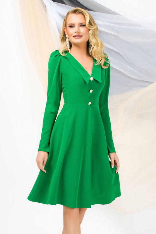 Rochie de ocazie Pretty Girl verde in clos cu guler ascutit