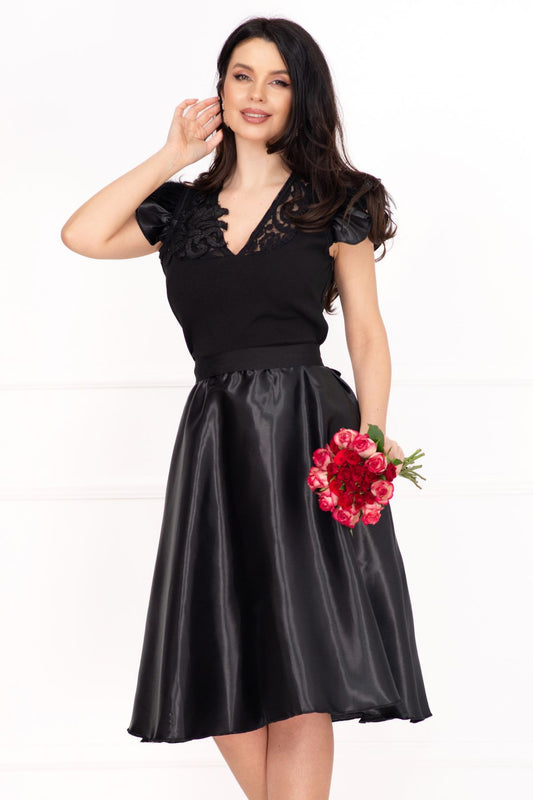 Rochie de ocazie Venezia neagra in clos cu fulgi si broderie