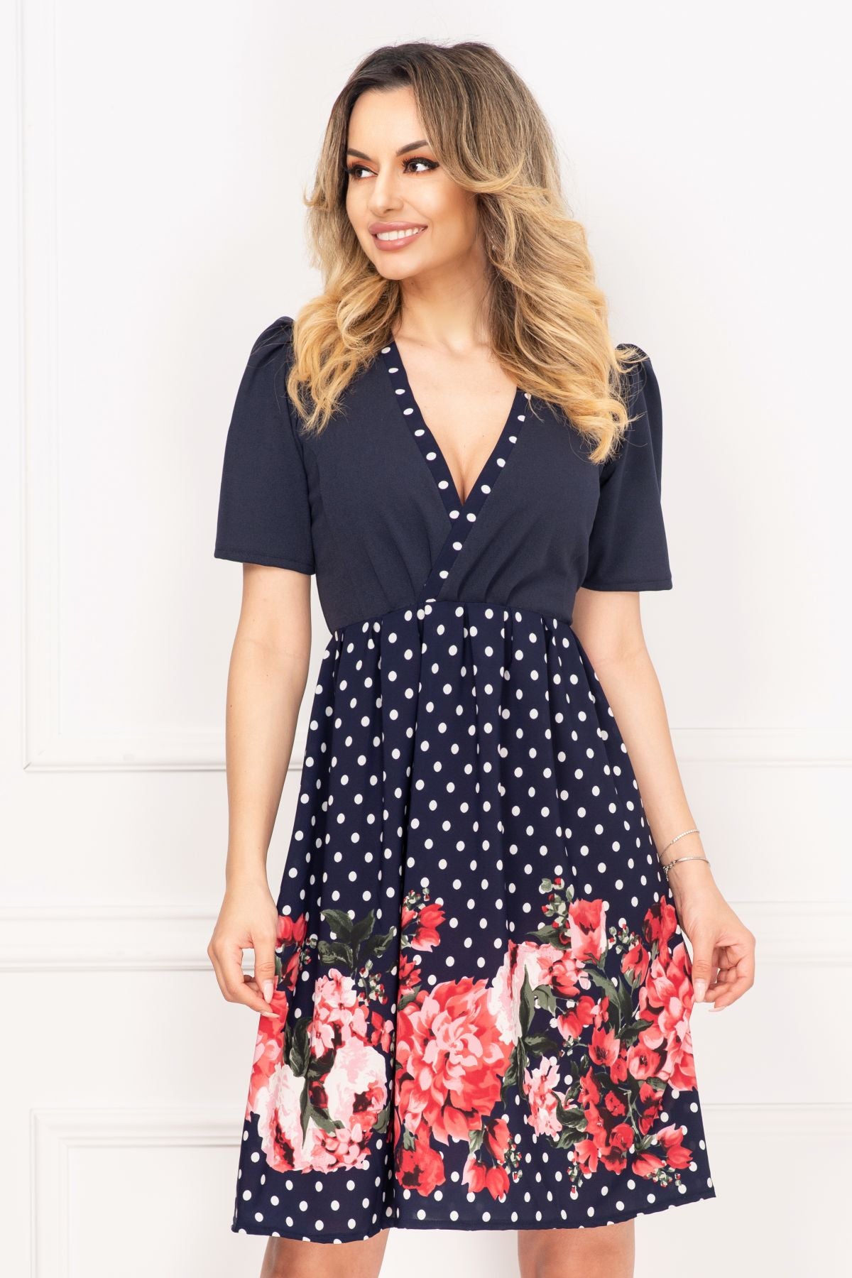 Rochie de vara bleumarin Rubi cu buline si imprimeu floral By InPuff